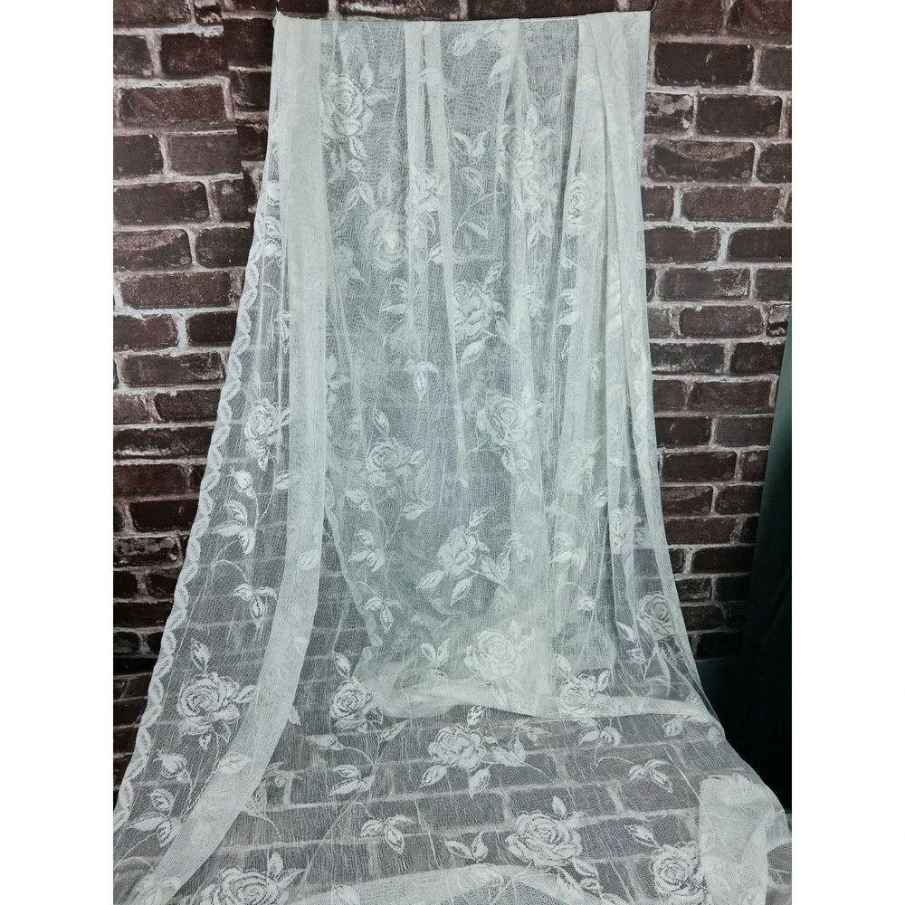 Unbranded this one